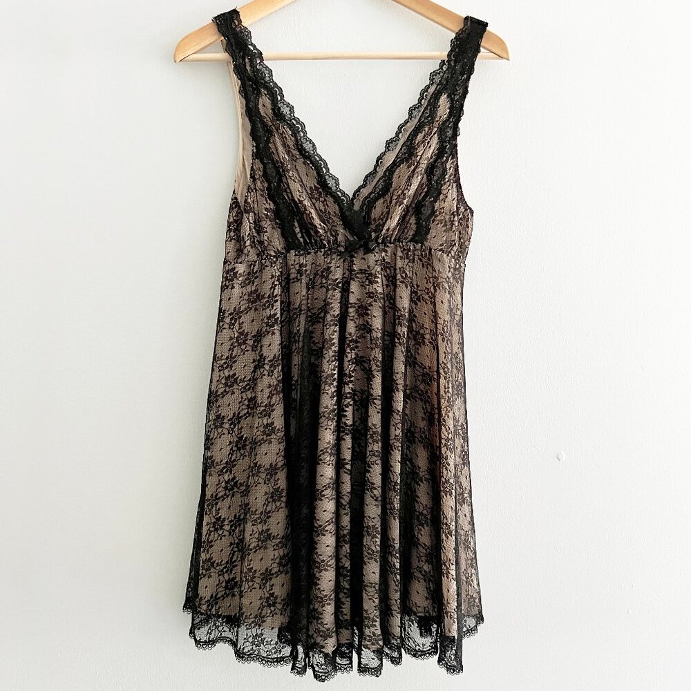 Oscar de la Renta Sleepwear Black Lace - Large - Worn Once